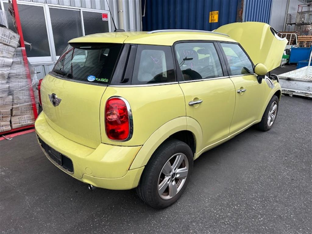 MINI, Cooper Right Headlamp R60 Countryman, Halogen, White Turn Indicator Type, 01/11-09/16 J0143