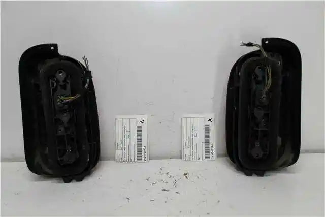 MINI, Cooper Right Taillight R55 Wagon Amber Indicator Type 03/08 09/10