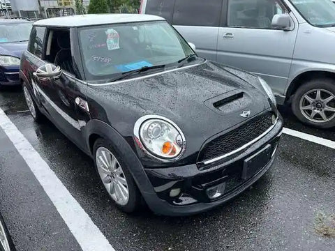 MINI, Cooper A/C Condenser R55/R56/R57 01/11-12/15 J00001