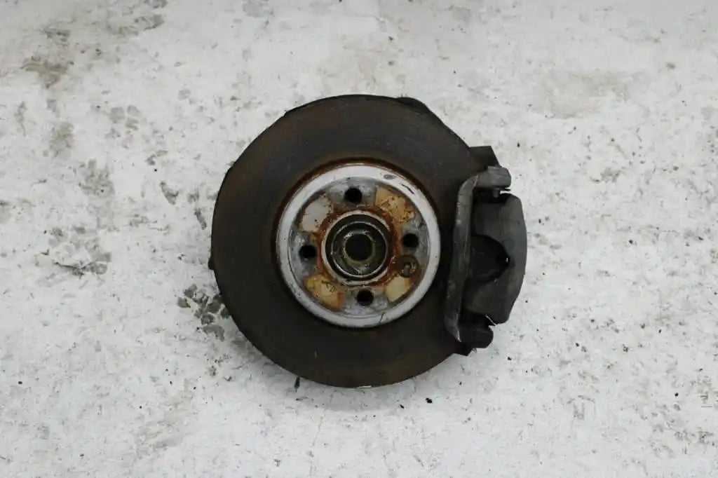 MINI, Cooper Right Front Hub Assembly R55/R56/R57, Wagon/3Dr Hatch/Cabrio, 03/07-05/15 J15153