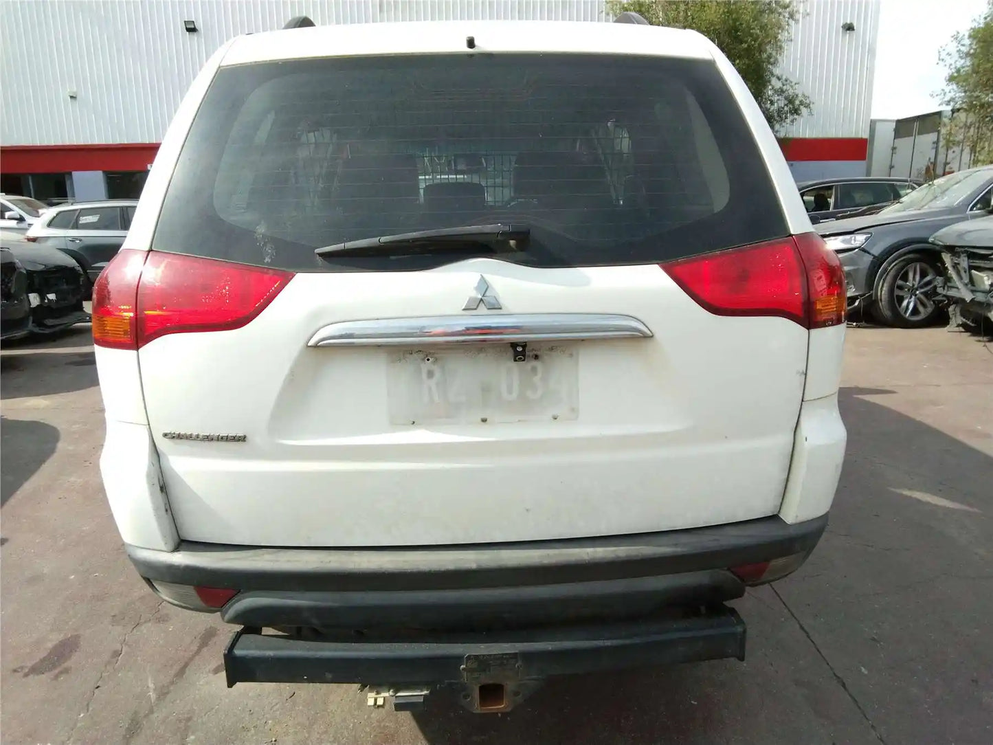 Mitsubishi Challenger