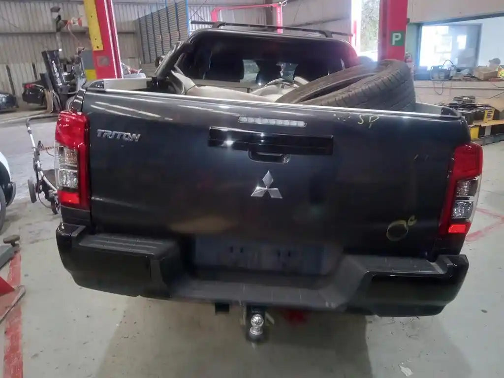 Mitsubishi Triton