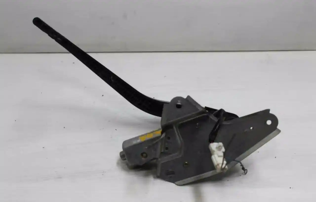 Mazda, 2 Wiper Motor Dy Tailgate 12/02 05/05