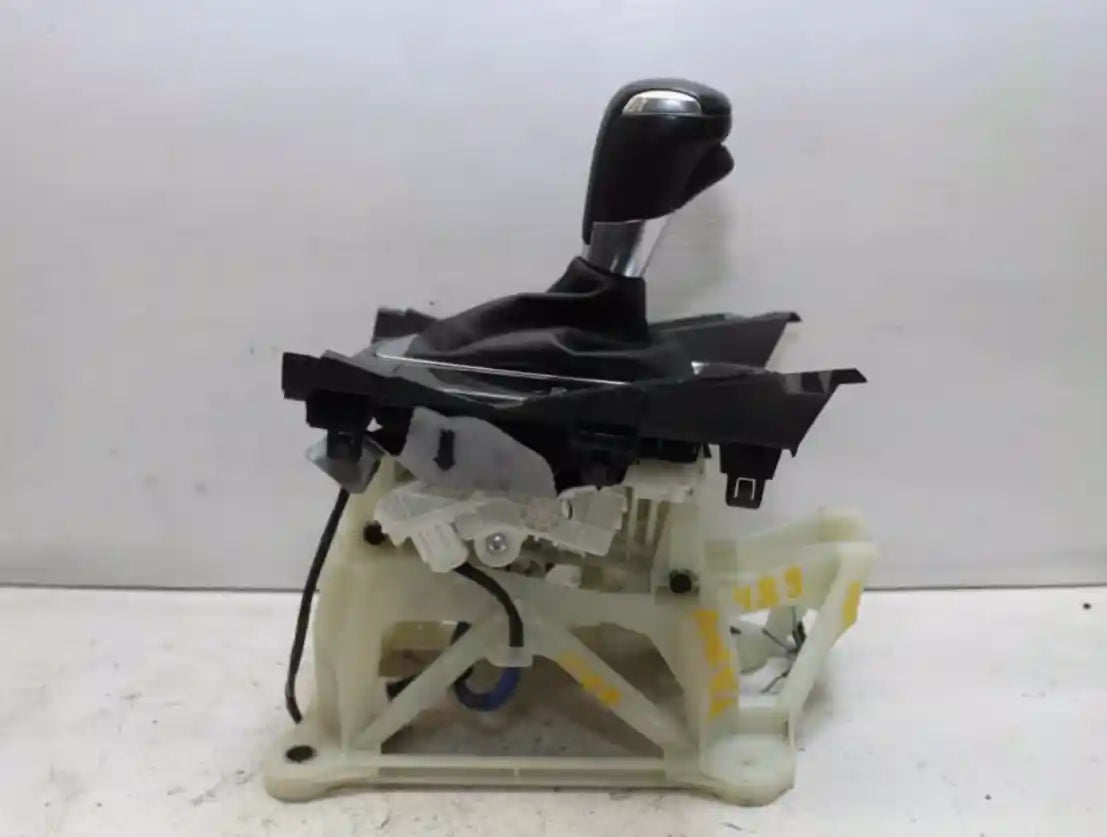 Mazda, 6 Gear Stick/Shifter Auto, Diesel/Petrol, Leather Boot Type, Gj-Gl, 10/14- J66078