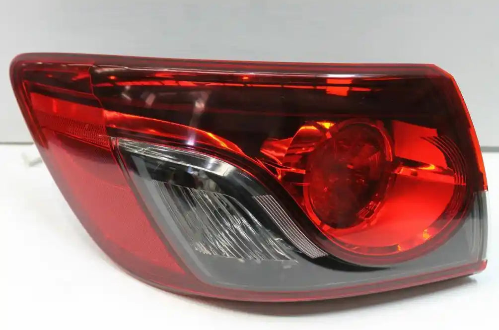 Mazda, CX9 Left Taillight Tb 10/12 12/15