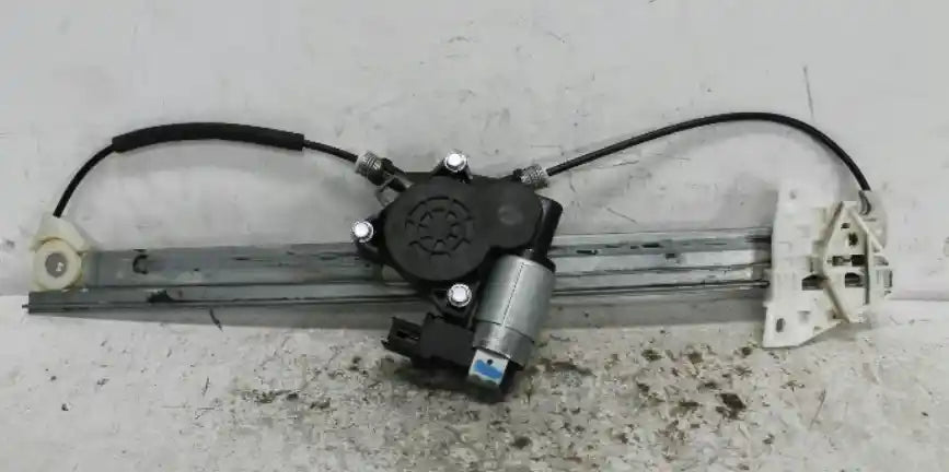 Mazda, Cx7 Right Front Window Reg/Motor Er 11/06 02/12