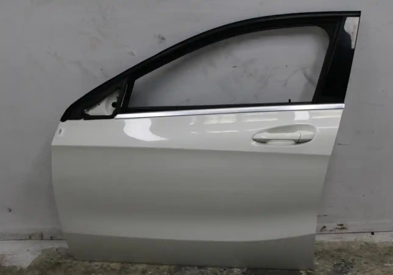 Mercedes, A Class Left Front Door W176, 09/12-03/18 J57721