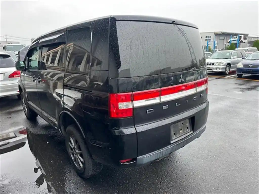 Mitsubishi Delica