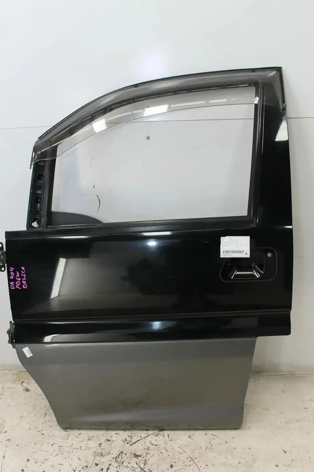 Mitsubishi, Delica Left Front Door Wa Walk Thru L400 10/94 11/05