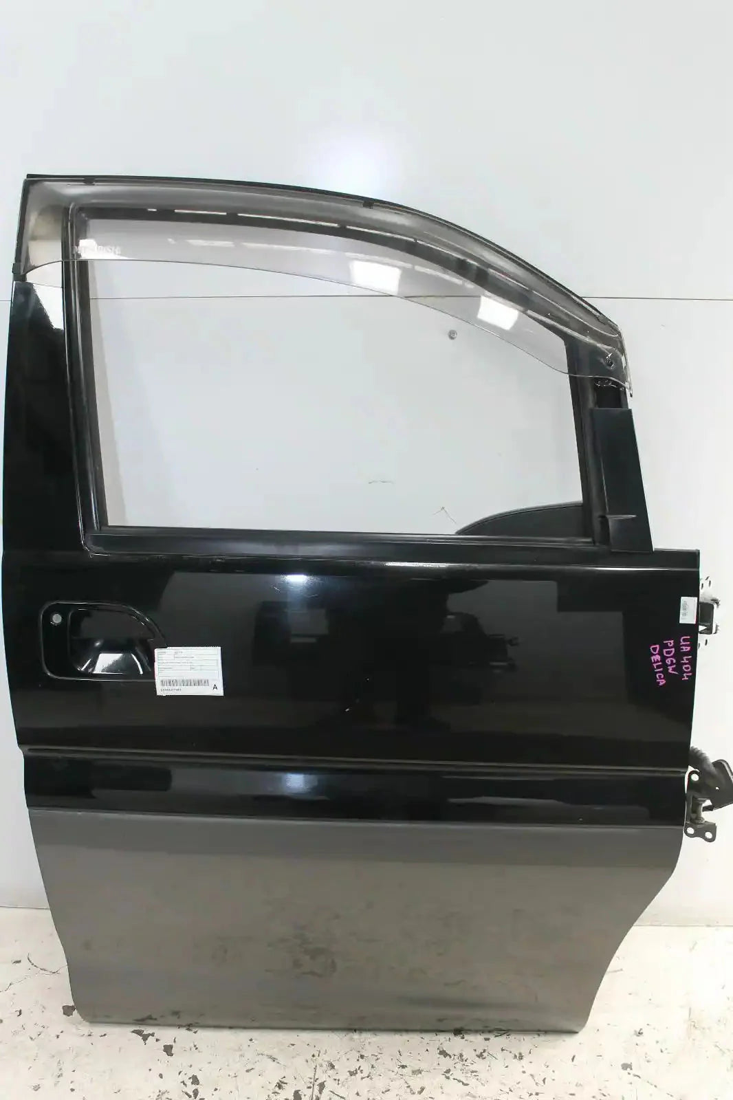 Mitsubishi, Delica Right Front Door Wa Walk Thru L400 10/94 11/05