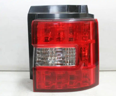 Mitsubishi, Delica Right Taillight 5Th Gen 07-18 (Import) 33