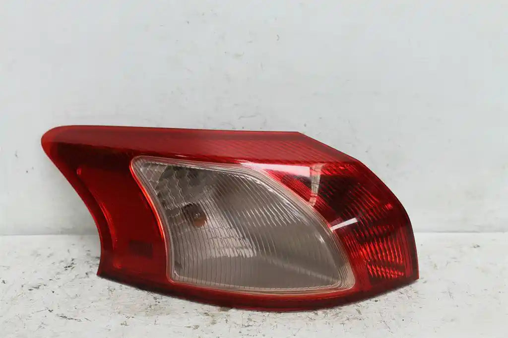Mitsubishi, Lancer Left Taillight Cj Cf Hatch Pink Lens 10/08 12/17
