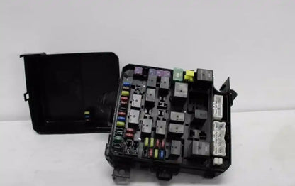Mitsubishi, Outlander Fuse Box, Zg, 11/06-09/09 J4250