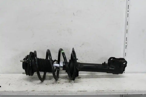 Mitsubishi, Outlander Left Front Strut Zj Zl 10/12 07/21