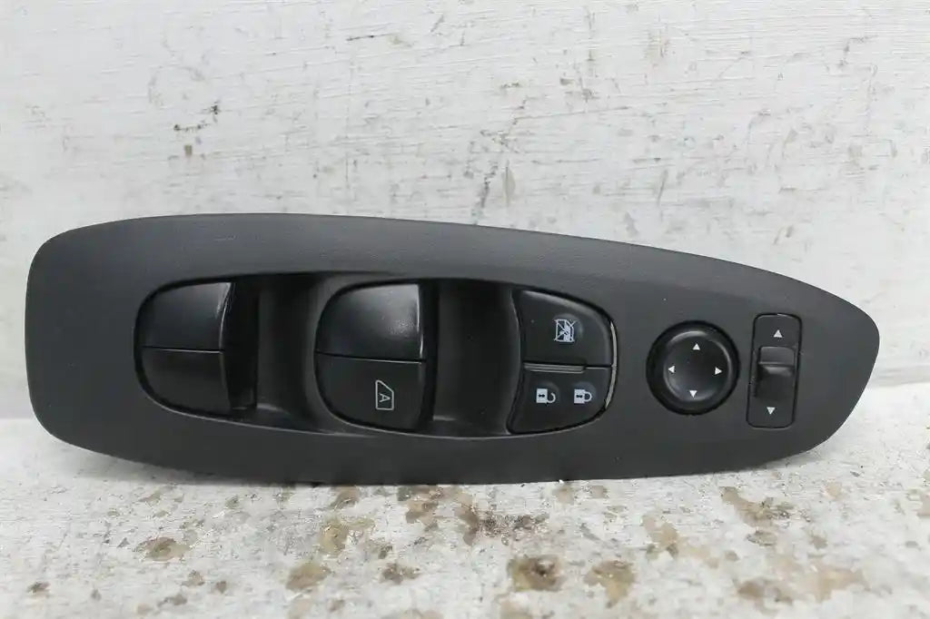 Nissan, Pathfinder Power Window Switch Rh Front (Master Switch) R52 06/13 04/21