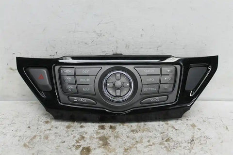 Nissan, Pathfinder Stereo/Head Unit Dash Radio Control Panel/Control Unit Upper W/ Sat Nav Type R52 06/13 11/16