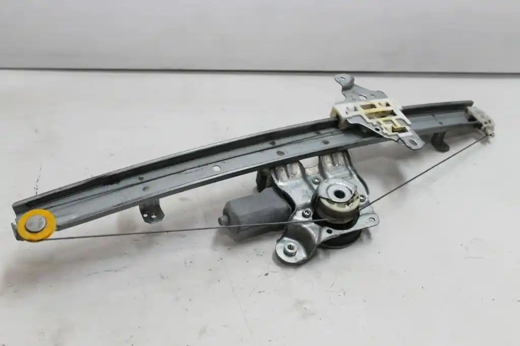 Nissan, Xtrail Left Front Window Reg/Motor T32 02/14 07/22