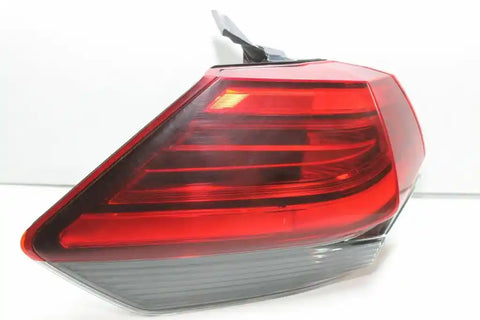Nissan, Xtrail Left Taillight T32 02/17 07/22