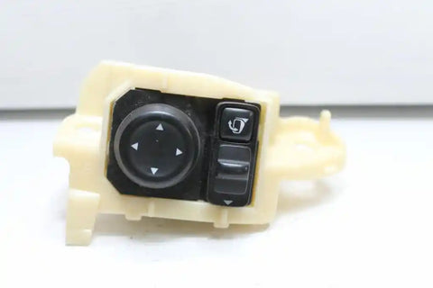 Nissan, Xtrail Misc Switch/Relay Mirror Switch T32 02/14 07/22