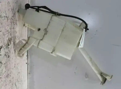 Nissan, Xtrail Washer Bottle T31 Non H/Lamp Washer Type 09/07 12/13