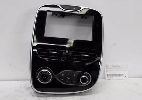 Renault, Clio Heater/Ac Controls Climate Control Type, X98, 09/13-10/19 J20441