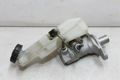 Renault, Clio Master Cylinder X98, 09/13-10/19 J1754