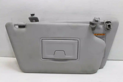 Mazda, 2 Sun Visor Dy Sii Pair 06/05 08/07
