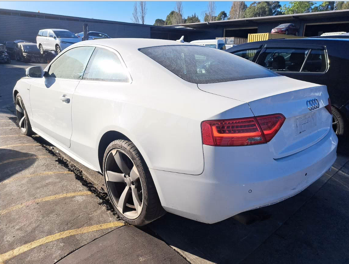 Audi, A5 Transmission Diesel, 2.0, Turbo, 8T/8F, Cglc Code, 09/11-11/16 (2011-2016)