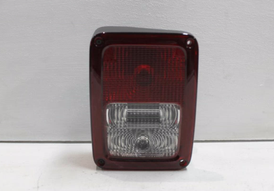 Jeep, Wrangler Left Taillight Jk, In Body, 12/06-07/18