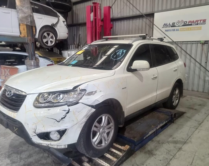 Hyundai, Santa Fe Courtesy Light Front, Non Sunroof Buttons Type, Cm, 11/05-06/12