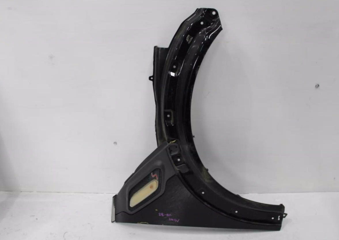 Mini, Cooper Right Guard R60 Countryman 01/11-12/16