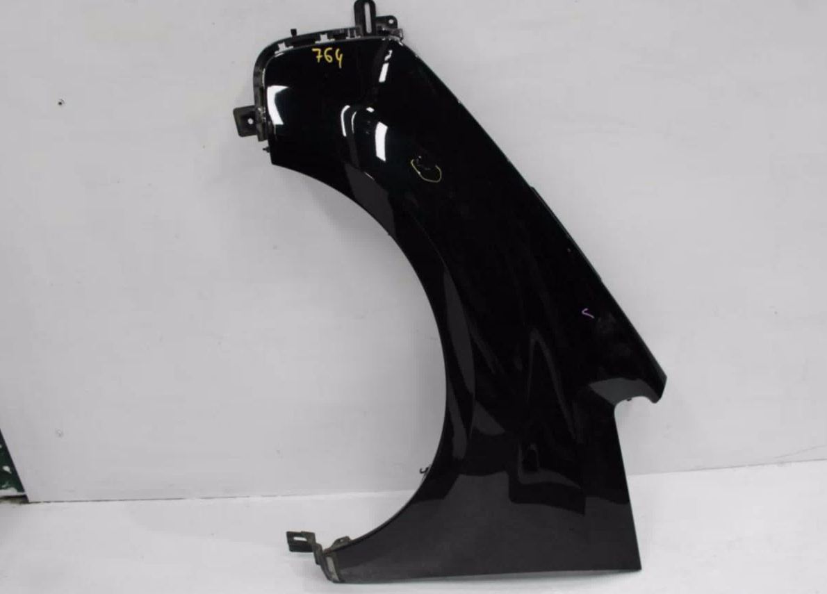 Mitsubishi, Delica Left Guard 5Th Gen 07- (Import)