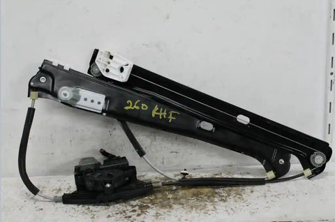 Skoda, Kamiq Right Front Window Reg/Motor Nw 06/20