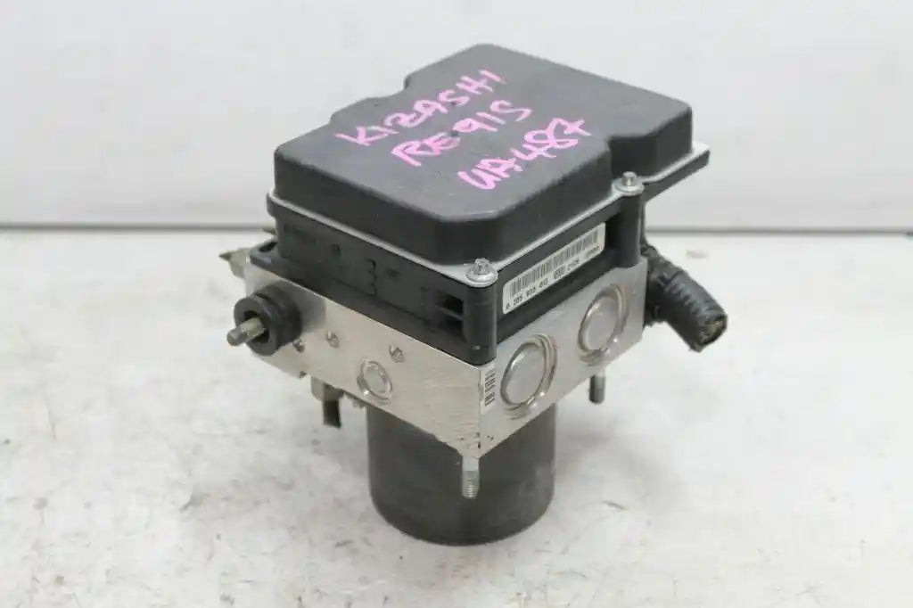 Suzuki, Kizashi Abs Pump/Modulator Fr, 12/09-01/17 J1605