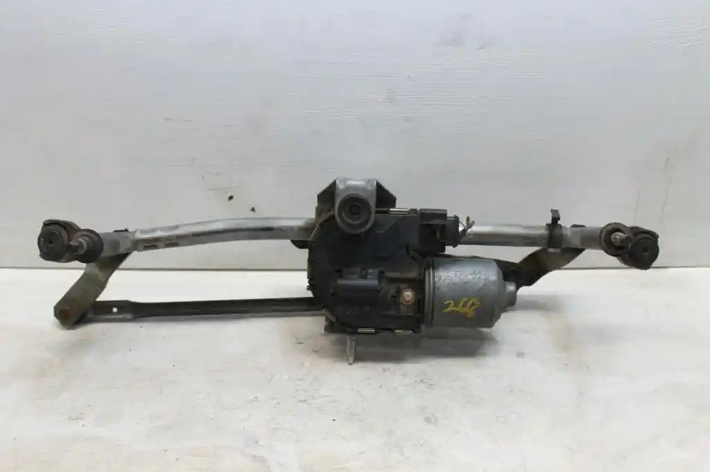 Volkswagen, Caddy Wiper Motor Front 2Kn 07/15 02/21