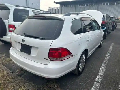 Volkswagen, Golf Right Taillight Gen 6 Wagon 09/09 01/13