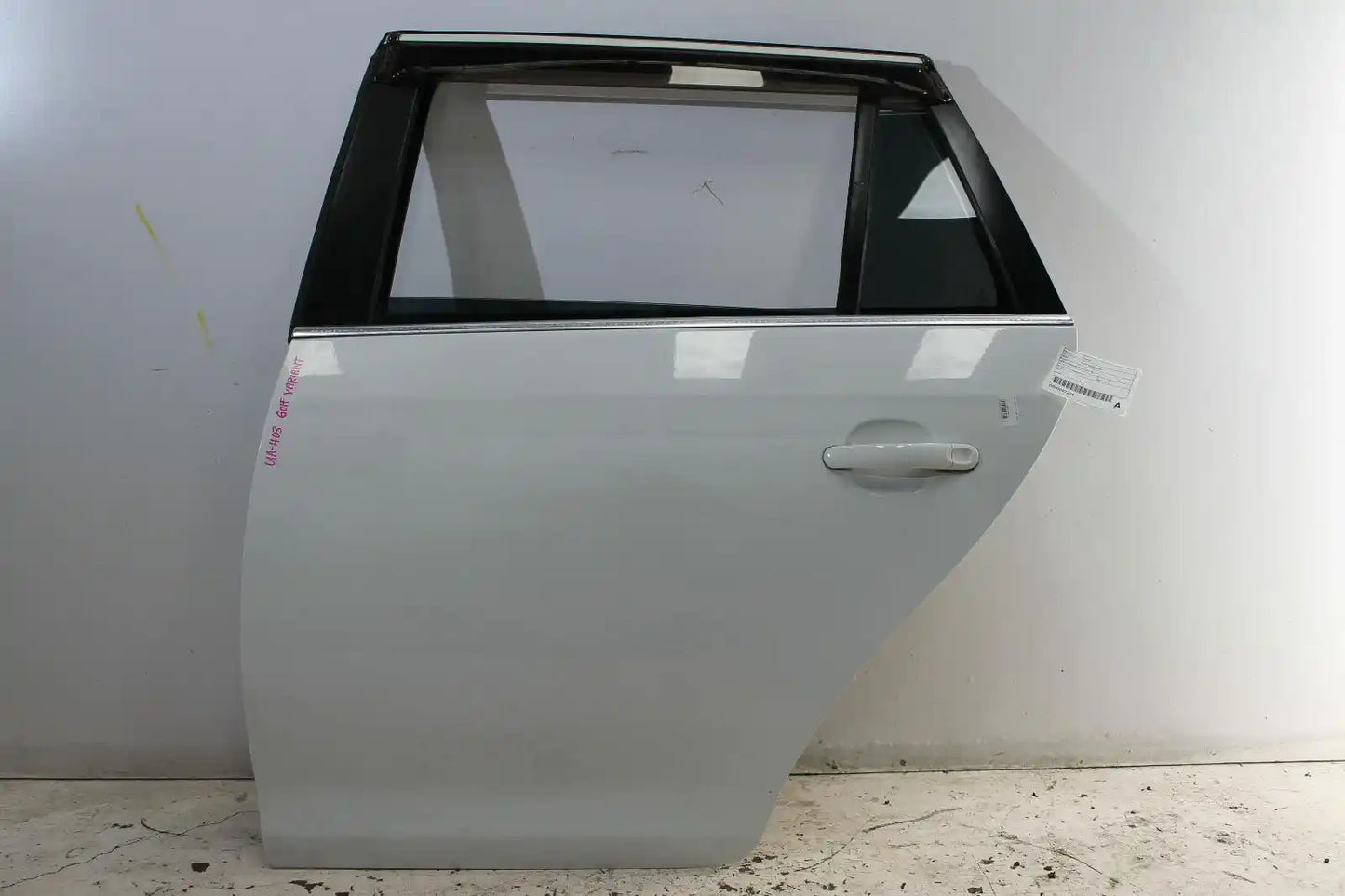 Volkswagen, Golf Left Rear Door Gen 6 Wagon 09/09 01/13