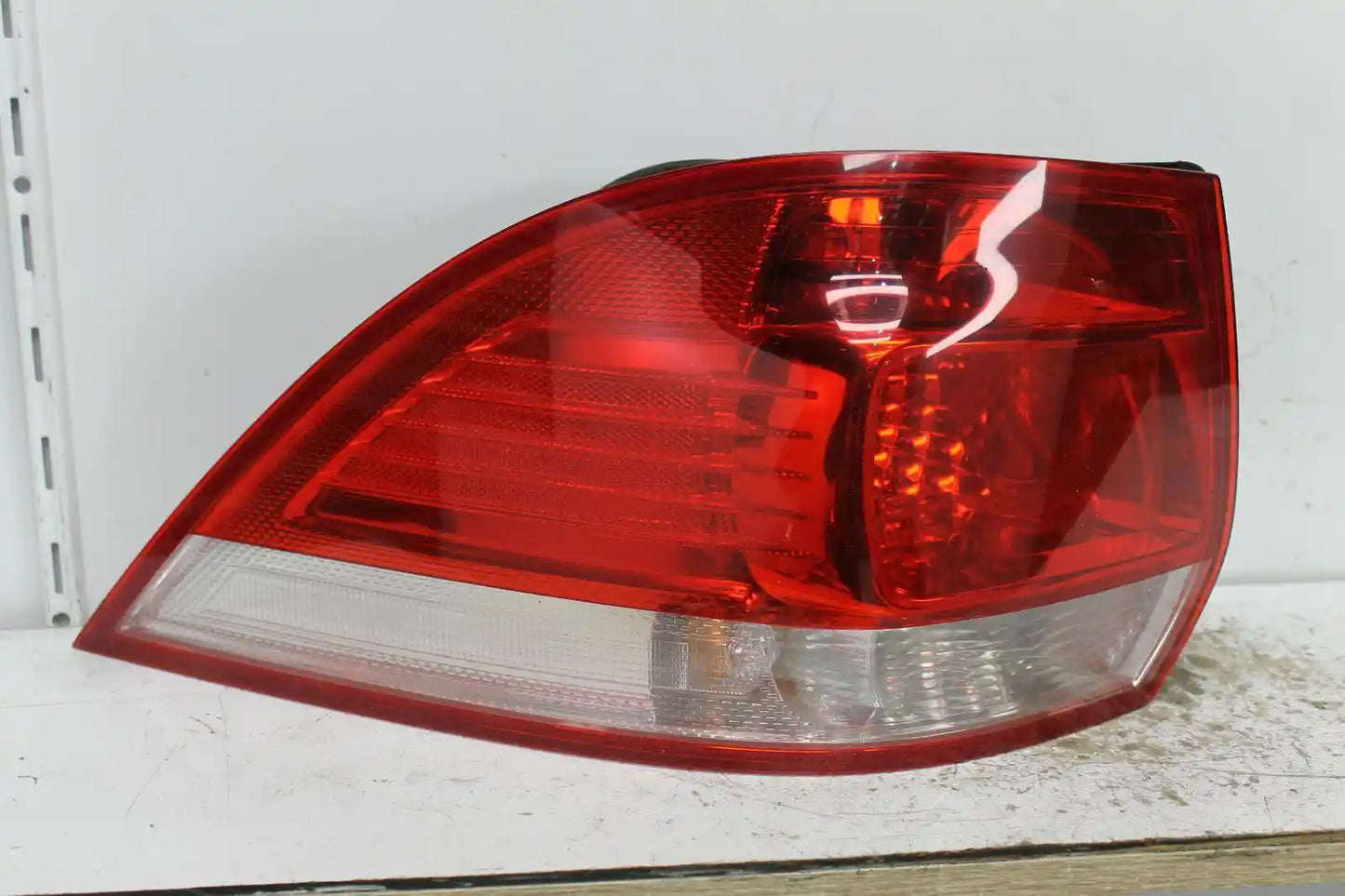 Volkswagen, Golf Left Taillight Gen 6 Wagon 09/09 01/13