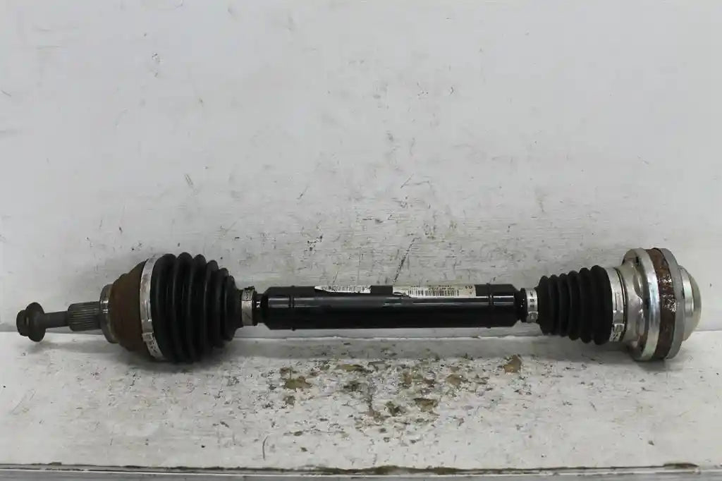 Volkswagen, Golf Right Driveshaft Front Auto T/M Petrol 1.8 Gen 7 05/15 08/20