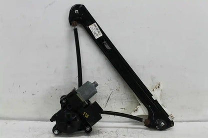 Volkswagen, Golf Right Rear Wnd Reg/Motor Gen 7 12/12 08/20
