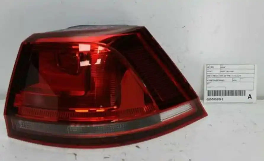Volkswagen, Golf Right Taillight Gen 7 Wagon Non Led Type 12/12 03/17