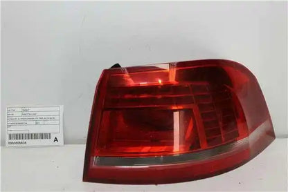 Volkswagen, Passat Right Taillight 3C/Mk6 B7 Alltrack/Wagon Led Type 09/10 05/15