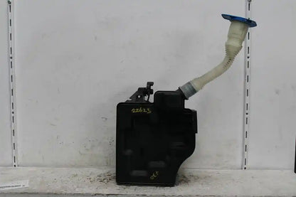 Volkswagen, Polo Washer Bottle 6R Non H/Lamp Washer Type 05/10 05/14