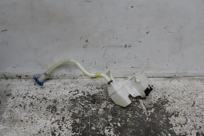Volkswagen, Transporter Washer Bottle T5 08/04 06/15