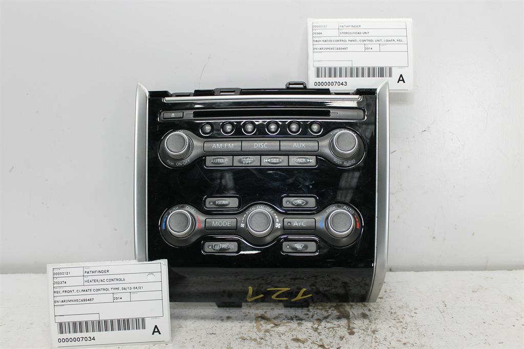 Nissan, Pathfinder Stereo/Head Unit Dash Radio Control Panel/Control Unit Lower R52 06/13 11/16
