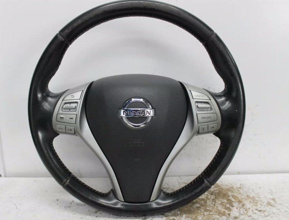Nissan, Qashqai Steering Wheel Leather J11 06/14 07/21