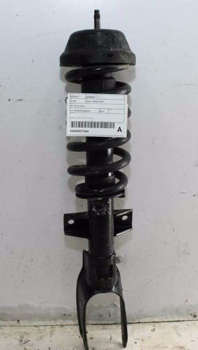 Volkswagen, Amarok Right Front Strut 2H 10/10 09/22