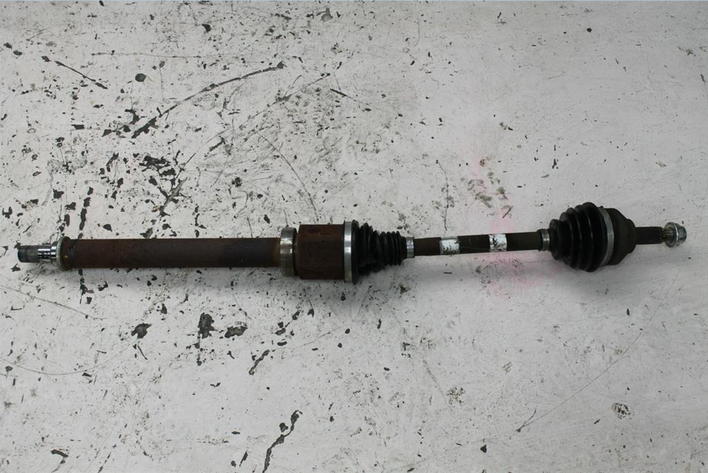 Ford, Ecosport Right Driveshaft Front Petrol 1.5 Auto T/M Bk 11/13 09/17