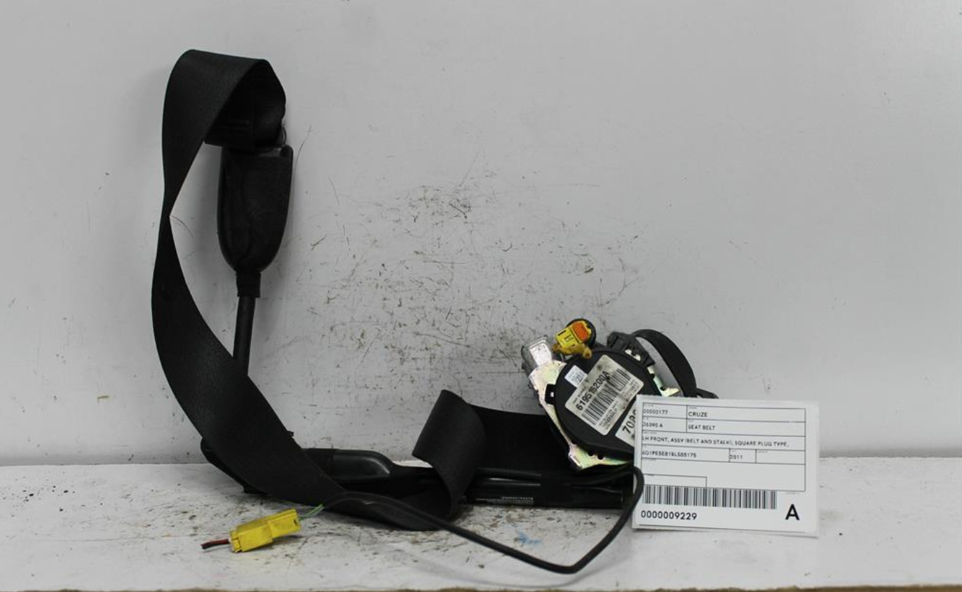 Holden, Cruze Seat Belt Lh Front Assy (Belt And Stalk) Square Plug Type Hatch/Sedan/Wagon Jh 03/11 12/14