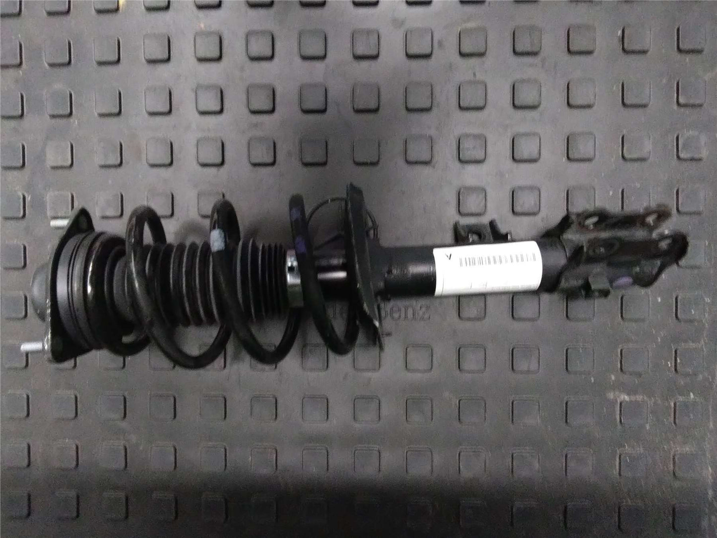 Hyundai, IX35 Left Front Strut Lm Series 4Wd 11/09 01/16